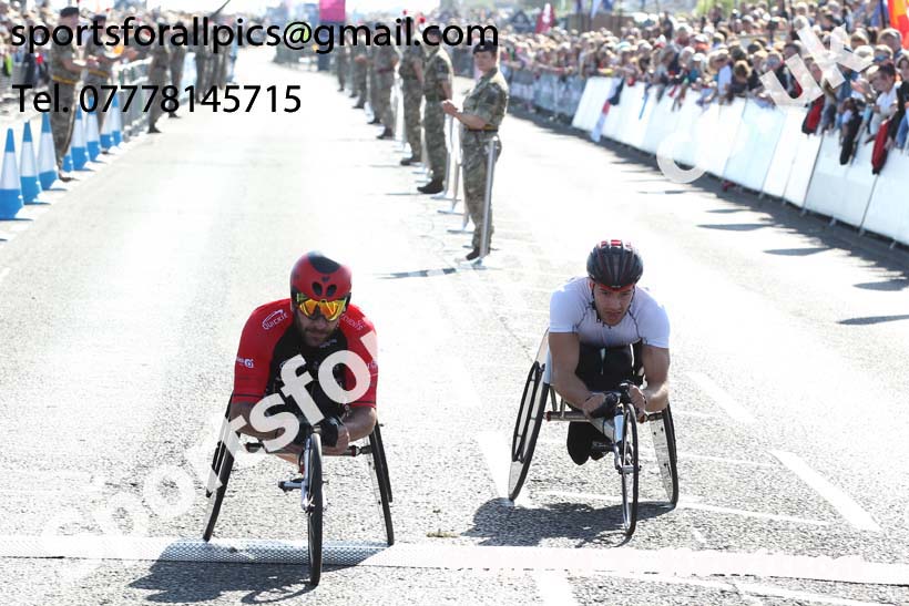 Wheelchair Simplyhealth Great North Run. Photo: David T. Hewitson/Sports for All Pics